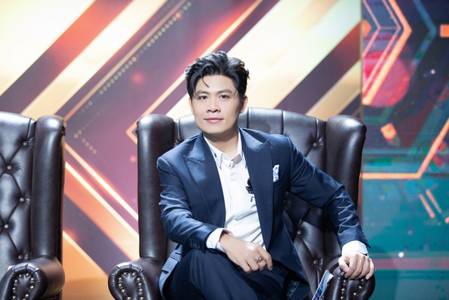 Một nam ca sĩ là phó giám đốc khiến Nguyễn Văn Chung mang ơn- Ảnh 1.