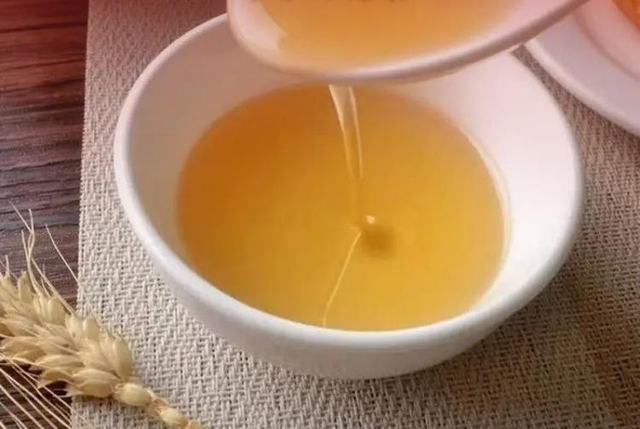 4 loại dầu ăn nhiều "phá gan", thơm ngon mấy cũng hạn chế- Ảnh 3.