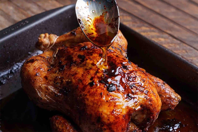 Thịt gà ngon ngọt, mọng nước nếu được nấu bằng kỹ thuật này- Ảnh 1. Thịt gà ngon ngọt, mọng nước nếu được nấu bằng kỹ thuật này- Ảnh 1.