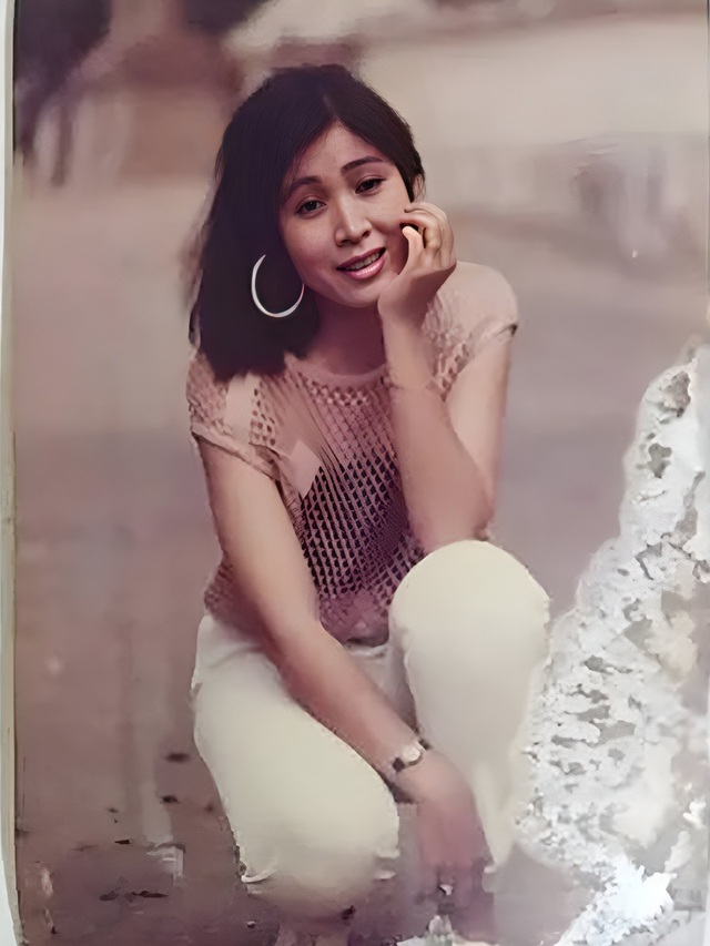 Nữ NSND bị khán giả tẩy chay khi ra Hà Nội diễn, giờ làm bà chủ giàu có- Ảnh 1. Nữ NSND bị khán giả tẩy chay khi ra Hà Nội diễn, giờ làm bà chủ giàu có- Ảnh 1.