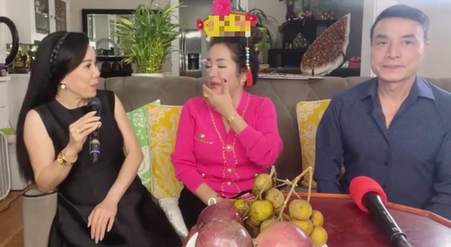 Nữ ca sĩ n&oacute;i 1 chuyện 20 năm trước với bố ruột b&eacute; Xu&acirc;n Mai- Ảnh 1.