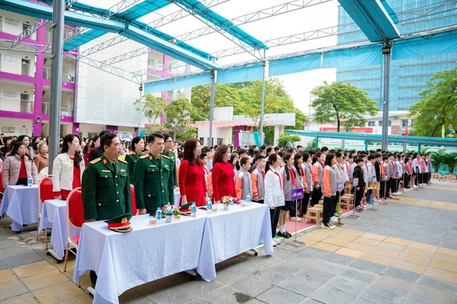 NGÀY NHÀ GIÁO VIỆT NAM – DẤU ẤN ĐẸP TRONG TRÁI TIM MỖI THẾ HỆ THẦY TRÒ - Ảnh 6.