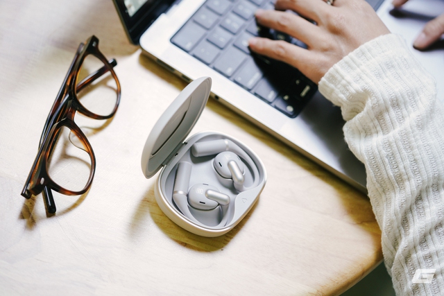 Đánh giá JBL Sense Pro: Tai nghe dạng mở cao cấp cho giới "mê dịch chuyển"- Ảnh 1.