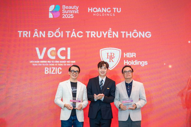 Hoàng Tú Holdings đồng hành cùng “Vượt lên số phận lần thứ VIII”: lan tỏa tinh thần nhân ái và khát vọng vươn lên- Ảnh 2. Hoàng Tú Holdings đồng hành cùng “Vượt lên số phận lần thứ VIII”: lan tỏa tinh thần nhân ái và khát vọng vươn lên- Ảnh 2.