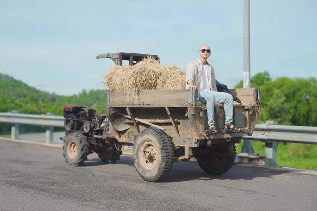 Phan Đinh T&ugrave;ng mời vợ đ&oacute;ng chung MV mới- Ảnh 2.