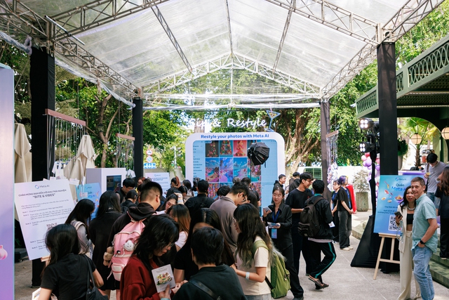 Pop-up Meta AI gây sốt tại TP.HCM: Trải nghiệm “gọi món bằng câu lệnh” lần đầu xuất hiện- Ảnh 1.