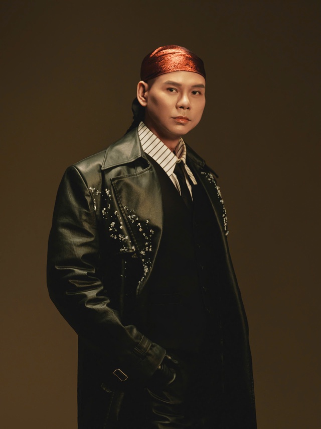 Phan Đinh T&ugrave;ng l&agrave;m live show mừng sinh nhật tuổi 50- Ảnh 1.