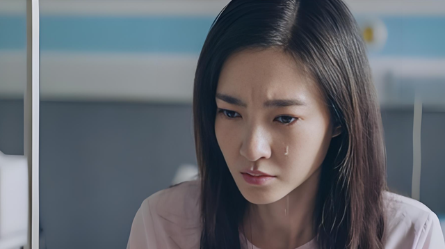 2 năm sau khi chồng mất, tôi vẫn ở cùng bố mẹ chồng, cho đến ngày anh chồng xuất hiện, nói một câu khiến tôi chết điếng- Ảnh 1. 2 năm sau khi chồng mất, tôi vẫn ở cùng bố mẹ chồng, cho đến ngày anh chồng xuất hiện, nói một câu khiến tôi chết điếng- Ảnh 1.