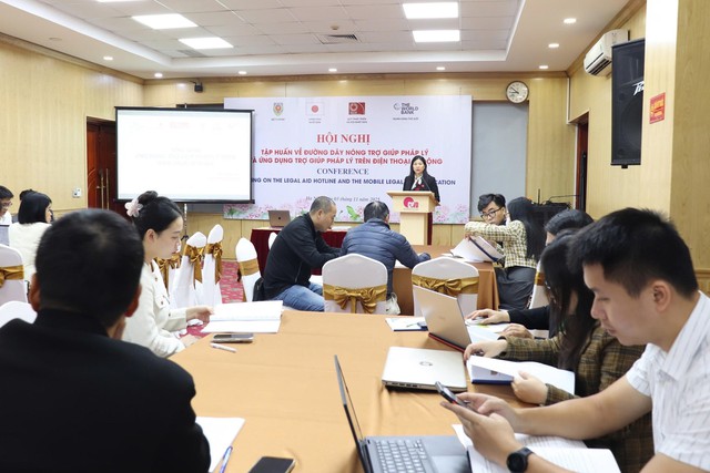 Hội nghị tập huấn về đường dây nóng trợ giúp pháp lý và ứng dụng trợ giúp pháp lý trên điện thoại di động- Ảnh 5.
