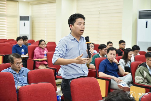 Đại học Quốc gia TP. Hồ Chí Minh đẩy mạnh nghiên cứu và đào tạo lĩnh vực vật liệu bán dẫn- Ảnh 2. Đại học Quốc gia TP. Hồ Chí Minh đẩy mạnh nghiên cứu và đào tạo lĩnh vực vật liệu bán dẫn- Ảnh 2.