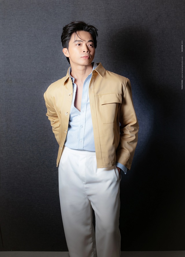 Chân dung nam ca sĩ dám bán vé đắt ngang Mỹ Tâm, Hà Anh Tuấn- Ảnh 2. Chân dung nam ca sĩ dám bán vé đắt ngang Mỹ Tâm, Hà Anh Tuấn- Ảnh 2.