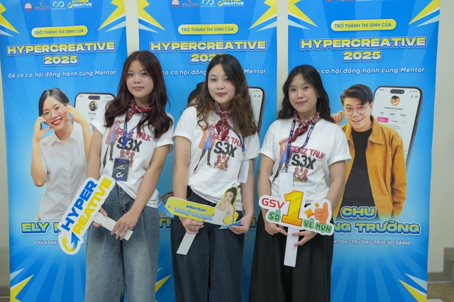 Đội ANT chia sẻ cảm xúc sau khi nhận được giải thưởng danh giá trong hành trình sáng tạo dự án "GenZ Talk Sex". Đội ANT chia sẻ cảm xúc sau khi nhận được giải thưởng danh giá trong hành trình sáng tạo dự án "GenZ Talk Sex".