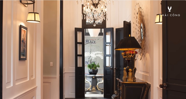 Bên trong căn nhà cổ của Quách Thái Công ở TP.HCM- Ảnh 7. Bên trong căn nhà cổ của Quách Thái Công ở TP.HCM- Ảnh 7.