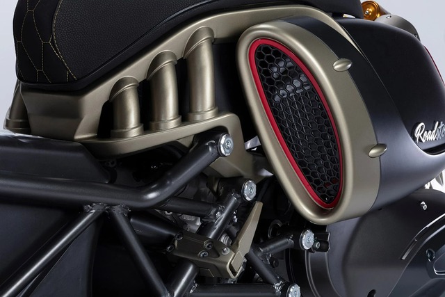 Xe tay ga Italjet Roadster 400 ra mắt: Đây là chiếc xe tay ga điên rồ nhất mà tôi từng thấy- Ảnh 4.