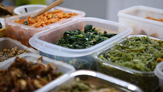 4 loại rau đáng lẽ phải BỊ CẤM từ lâu, vậy mà nhiều người vẫn ăn- Ảnh 2.