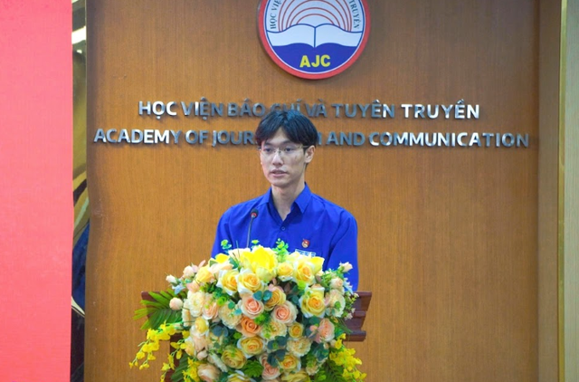 “Xây dựng hệ giá trị thanh niên Việt Nam hôm nay phải gắn với tư tưởng Hồ Chí Minh và khát vọng xây dựng đất nước phồn vinh, hạnh phúc”- Ảnh 2. “Xây dựng hệ giá trị thanh niên Việt Nam hôm nay phải gắn với tư tưởng Hồ Chí Minh và khát vọng xây dựng đất nước phồn vinh, hạnh phúc”- Ảnh 2.