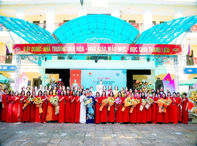 Trung học Phổ thông Trung Văn - Ngôi trường của những sáng tạo yêu thương và tỏa sáng- Ảnh 4. Trung học Phổ thông Trung Văn - Ngôi trường của những sáng tạo yêu thương và tỏa sáng- Ảnh 4.