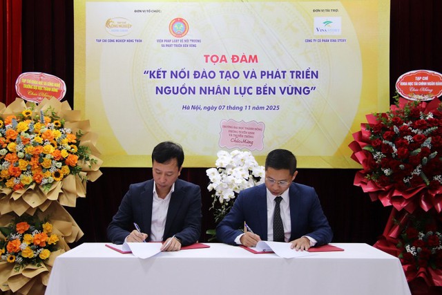 Tọa đàm thúc đẩy liên kết giữa Báo chí – Nhà trường – Doanh nghiệp trong phát triển nhân lực
- Ảnh 3. Tọa đàm thúc đẩy liên kết giữa Báo chí – Nhà trường – Doanh nghiệp trong phát triển nhân lực
- Ảnh 3.