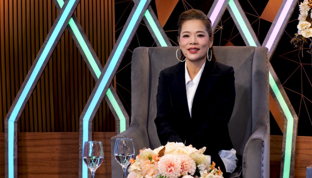 Ph&uacute; b&agrave; gi&agrave;u ngầm showbiz, khiến T&ugrave;ng Dương n&oacute;i 1 c&acirc;u- Ảnh 1.