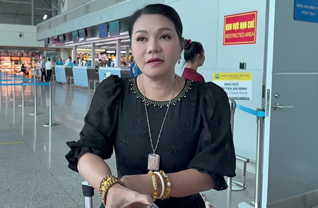 Nữ NSƯT cầm 700 triệu đưa trùm Điền Quân: "Tôi lại lủi thủi về Mỹ"- Ảnh 1. Nữ NSƯT cầm 700 triệu đưa trùm Điền Quân: "Tôi lại lủi thủi về Mỹ"- Ảnh 1.