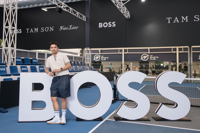 Bộ ba nam thần "Mưa Đỏ" khuấy đảo s&acirc;n pickleball 
- Ảnh 5.