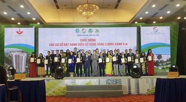 87 đơn vị đạt danh hiệu cơ sở, công trình xây dựng sử dụng NĂNG LƯỢNG XANH thành phố Hà Nội năm 2025- Ảnh 1. 87 đơn vị đạt danh hiệu cơ sở, công trình xây dựng sử dụng NĂNG LƯỢNG XANH thành phố Hà Nội năm 2025- Ảnh 1.