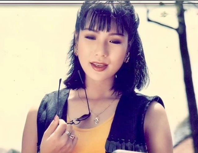 Á hậu duy nhất là NSND - Phó chủ tịch: "Anh Trịnh Công Sơn nói với chúng tôi 1 điều"- Ảnh 1. Á hậu duy nhất là NSND - Phó chủ tịch: "Anh Trịnh Công Sơn nói với chúng tôi 1 điều"- Ảnh 1.