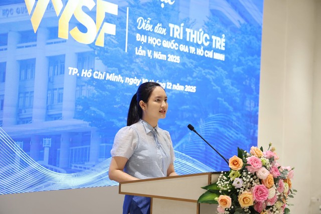 Khai mạc Diễn đàn Trí thức trẻ Đại học quốc gia-TP. Hồ Chí Minh lần V: Thúc đẩy kết nối liên ngành và đổi mới sáng tạo- Ảnh 1. Khai mạc Diễn đàn Trí thức trẻ Đại học quốc gia-TP. Hồ Chí Minh lần V: Thúc đẩy kết nối liên ngành và đổi mới sáng tạo- Ảnh 1.