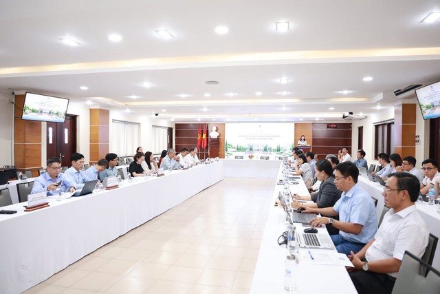 Đại học quốc gia TP Hồ Chí Minh tổng kết tuyển sinh 2025 và xác lập định hướng 2026: Tinh gọn phương thức, nâng cao chất lượng đầu vào- Ảnh 1. Đại học quốc gia TP Hồ Chí Minh tổng kết tuyển sinh 2025 và xác lập định hướng 2026: Tinh gọn phương thức, nâng cao chất lượng đầu vào- Ảnh 1.