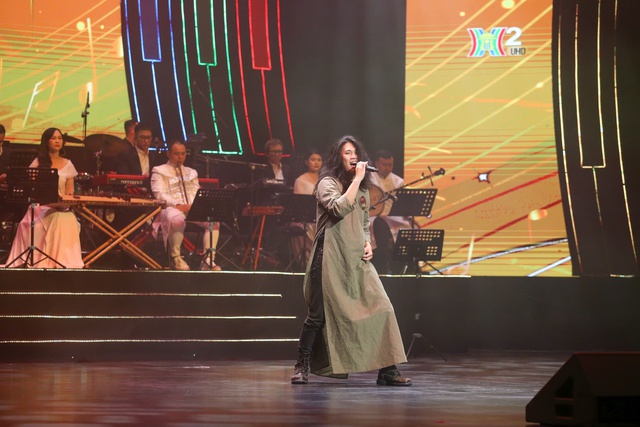 Từ quán cafe tới cuộc thi 'Tiếng hát Hà Nội 2025' của chàng trai mê Rock- Ảnh 6. Từ quán cafe tới cuộc thi 'Tiếng hát Hà Nội 2025' của chàng trai mê Rock- Ảnh 6.