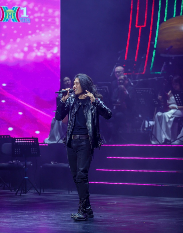 Từ quán cafe tới cuộc thi 'Tiếng hát Hà Nội 2025' của chàng trai mê Rock- Ảnh 3. Từ quán cafe tới cuộc thi 'Tiếng hát Hà Nội 2025' của chàng trai mê Rock- Ảnh 3.