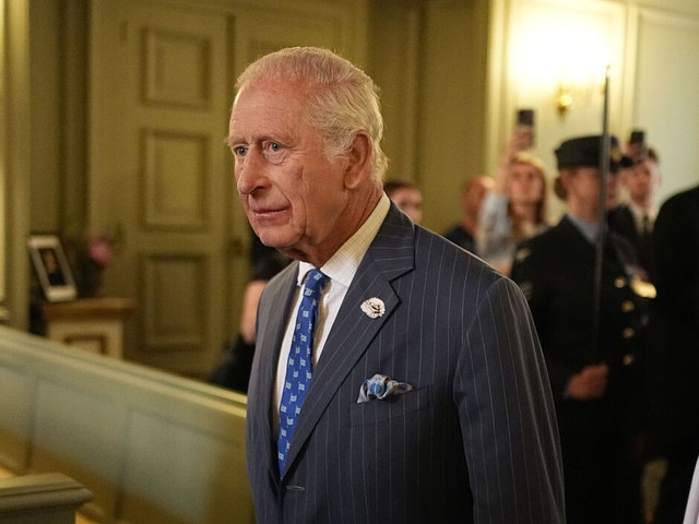 Kh&ocirc;ng phải ngai v&agrave;ng, đ&acirc;y mới l&agrave; cuộc chiến khốc liệt nhất của Vua Charles: 11 th&aacute;ng đầy gi&ocirc;ng b&atilde;o v&agrave; lời th&uacute; nhận chấn động về "mặt t&iacute;ch cực" của ung thư- Ảnh 1.