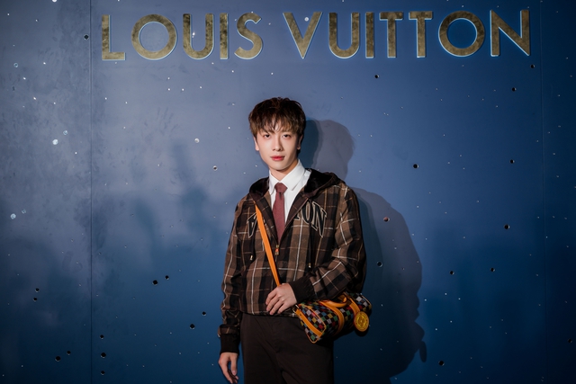 Đại tiệc cuối năm của Louis Vuitton chiếm trọn sự quan t&acirc;m của cộng đồng mạng:  D&agrave;n sao Vbiz hội tụ trong si&ecirc;u sự kiện b&ugrave;ng nổ dịp cuối năm - Ảnh 6.