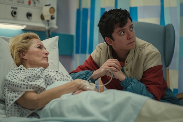 Xem phim ''Sex Education'', tôi cảm thấy đau: Nhiều người không thiếu tình yêu, họ chỉ thiếu sự thấu hiểu- Ảnh 1. Xem phim ''Sex Education'', tôi cảm thấy đau: Nhiều người không thiếu tình yêu, họ chỉ thiếu sự thấu hiểu- Ảnh 1.