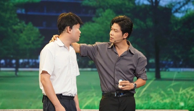 Nguyễn Văn Chung: "Trời ơi, nhận được tiền tác quyền tôi mới lấp đầy được"- Ảnh 2. Nguyễn Văn Chung: "Trời ơi, nhận được tiền tác quyền tôi mới lấp đầy được"- Ảnh 2.