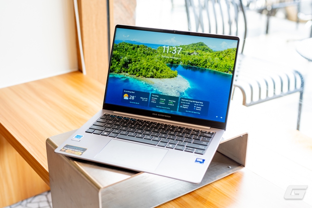 Trải nghiệm ASUS ExpertBook P5: Đẹp bền chuẩn doanh nghiệp, thêm nhiều tính năng AI thông minh phục vụ công việc, giá chưa đến 30 triệu- Ảnh 31. Trải nghiệm ASUS ExpertBook P5: Đẹp bền chuẩn doanh nghiệp, thêm nhiều tính năng AI thông minh phục vụ công việc, giá chưa đến 30 triệu- Ảnh 31.