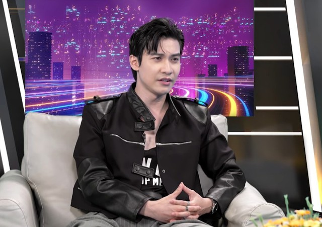 Nam thần phản diện U40 n&oacute;i thẳng: "Kh&ocirc;ng nghe rồi lại đem c&aacute;i khổ về cho cha mẹ hứng c&ugrave;ng &agrave;?"- Ảnh 1.