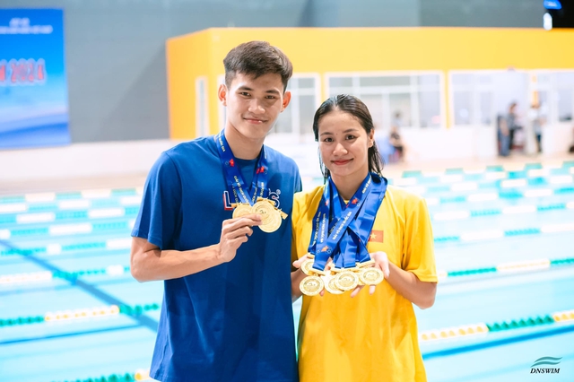 Chuyện tình VĐV SEA Games: Chàng là "hoàng tử ếch" thống trị Đông Nam Á, nàng là mỹ nữ làng bơi- Ảnh 1. Chuyện tình VĐV SEA Games: Chàng là "hoàng tử ếch" thống trị Đông Nam Á, nàng là mỹ nữ làng bơi- Ảnh 1.