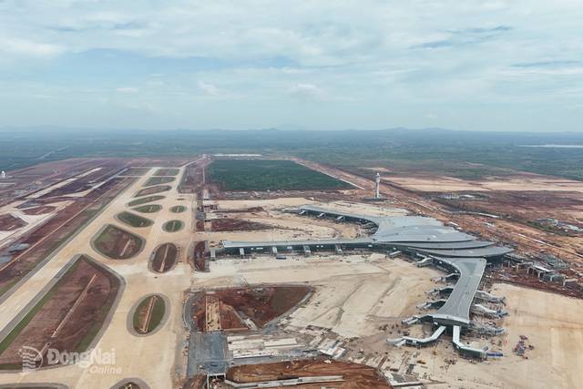 Sự thần tốc của c&ocirc;ng tr&igrave;nh 158 tỷ tiếp sức cho s&acirc;n bay lớn nhất VN trước ng&agrave;y đ&oacute;n chuyến bay lịch sử- Ảnh 2.