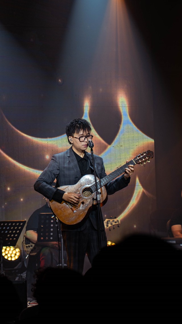 Hồ Quỳnh Hương, Ngọc Anh hội ngộ trong liveshow thiện nguyện "Một V&ograve;ng Tay Ấm"- Ảnh 3.