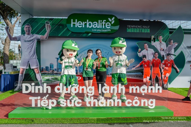 Herbalife Việt Nam đồng h&agrave;nh c&ugrave;ng giải Tiền Phong Half Marathon 2025 tại Th&agrave;nh phố Hồ Ch&iacute; Minh để khuyến kh&iacute;ch lối sống năng động, l&agrave;nh mạnh trong cộng đồng- Ảnh 5.