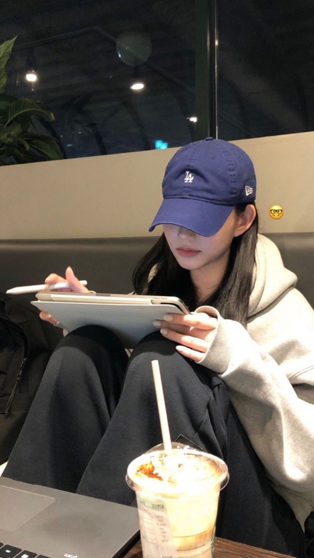 Bạn không tiêu nhiều tiền, bạn chỉ tiêu liên tục - Ảnh 1. Bạn không tiêu nhiều tiền, bạn chỉ tiêu liên tục - Ảnh 1.