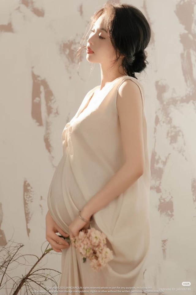 Giường ngủ có 3 vật này, vợ chồng đừng vội thắc mắc vì sao mãi chưa hoài thai- Ảnh 1. Giường ngủ có 3 vật này, vợ chồng đừng vội thắc mắc vì sao mãi chưa hoài thai- Ảnh 1.