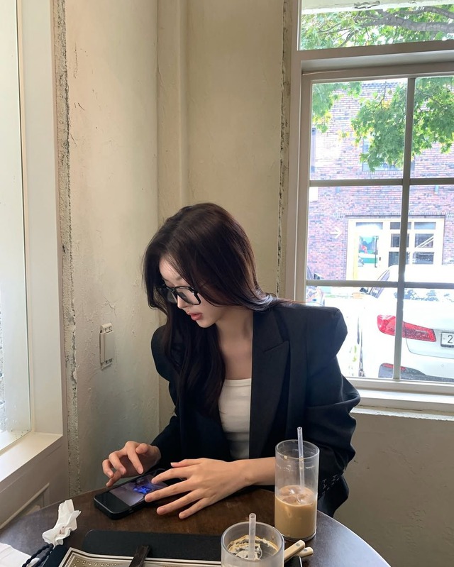 35 tuổi vẫn tiêu tiền kiểu này thì hỏng- Ảnh 2. 35 tuổi vẫn tiêu tiền kiểu này thì hỏng- Ảnh 2.