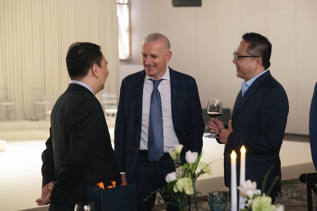 PNJ v&agrave; CANALI ch&iacute;nh thức hợp t&aacute;c, đưa menswear cao cấp Italy v&agrave;o Việt Nam- Ảnh 1.