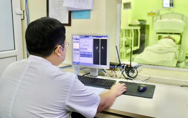 Dược lâm sàng trong điều trị đa mô thức bệnh ung thư và Vật lý y khoa cho kỷ nguyên điều trị chính xác- Ảnh 2. Dược lâm sàng trong điều trị đa mô thức bệnh ung thư và Vật lý y khoa cho kỷ nguyên điều trị chính xác- Ảnh 2.