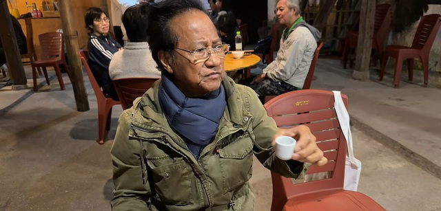 Chế Linh U90 tới tận H&agrave; Giang: "T&ocirc;i thấy sướng lắm"- Ảnh 2.