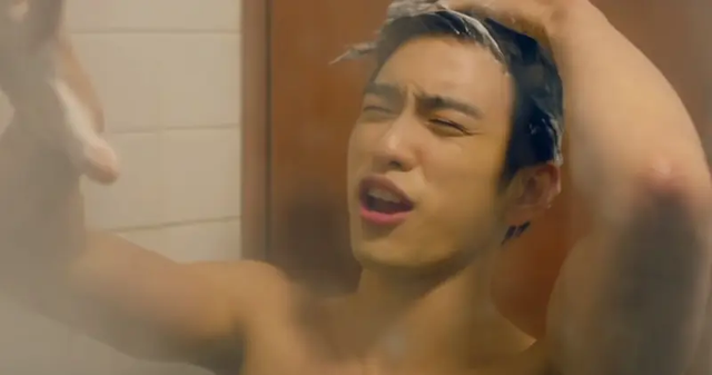 Ph&oacute; Gi&aacute;m đốc bệnh viện Th&aacute;i Lan cảnh b&aacute;o 3 th&oacute;i quen dễ g&acirc;y đột quỵ v&agrave;o m&ugrave;a lạnh, người Việt hầu như đều mắc- Ảnh 1.