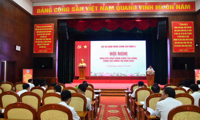 Bộ tư lệnh Vùng cảnh sát biển 4: nhiều kết quả nổi bật trong hoạt động công tác Đảng, công tác chính trị- Ảnh 1.