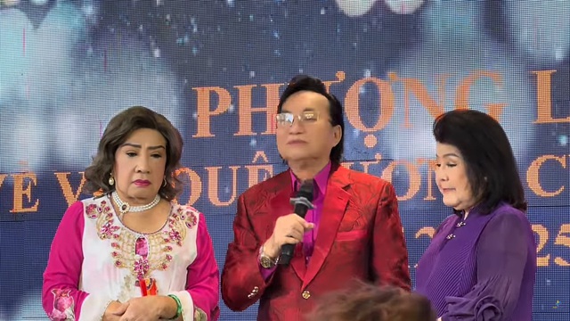 Nữ NSND 80 tuổi: "Ai c&oacute; tiền nhiều th&igrave; cho lại người &iacute;t tiền. Phải c&oacute; tiền mới vui được.- Ảnh 2.